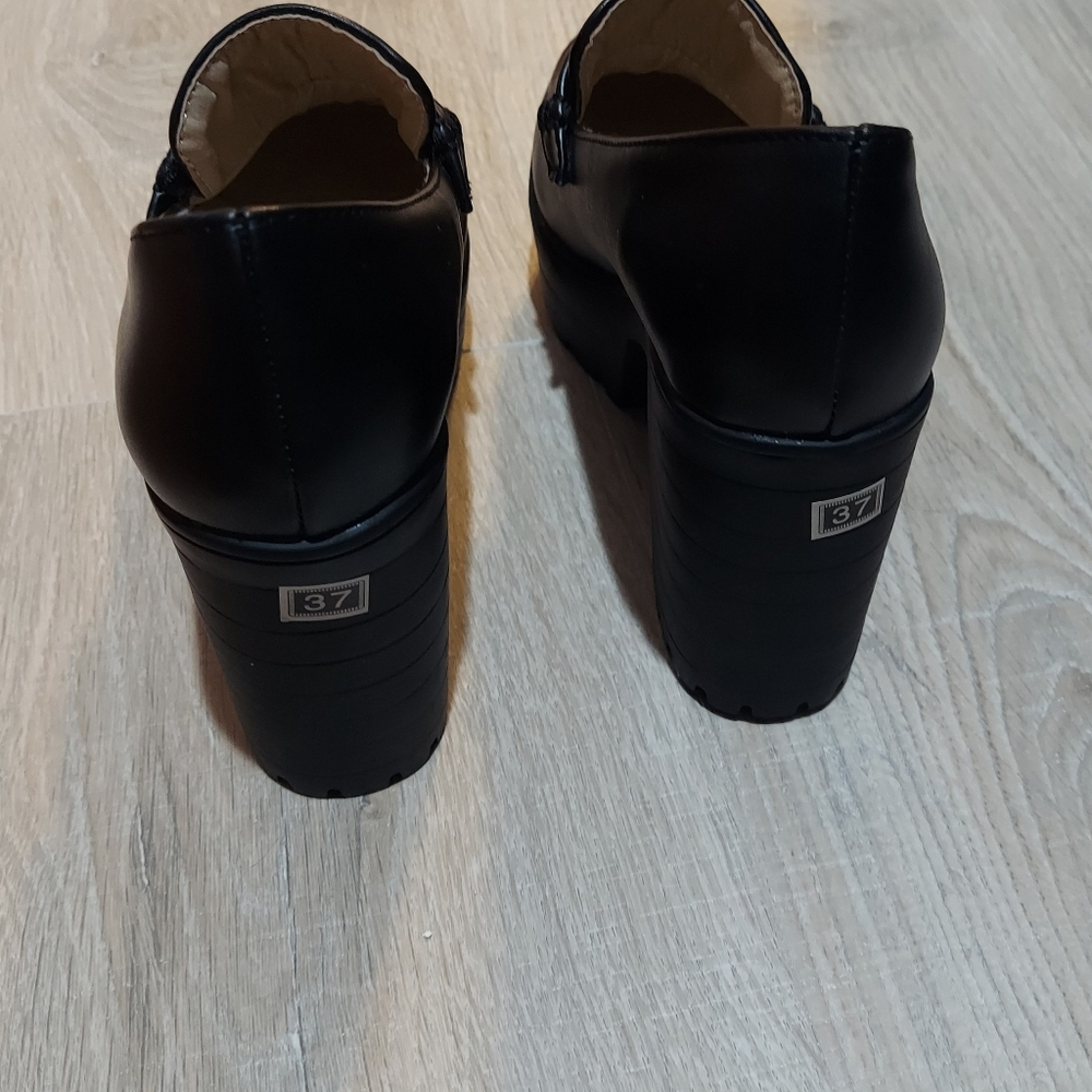 Black Platform Shoes - image 6